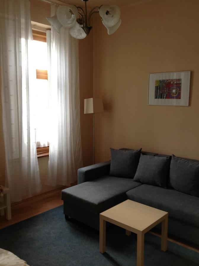 King Apartman Шарвар Экстерьер фото