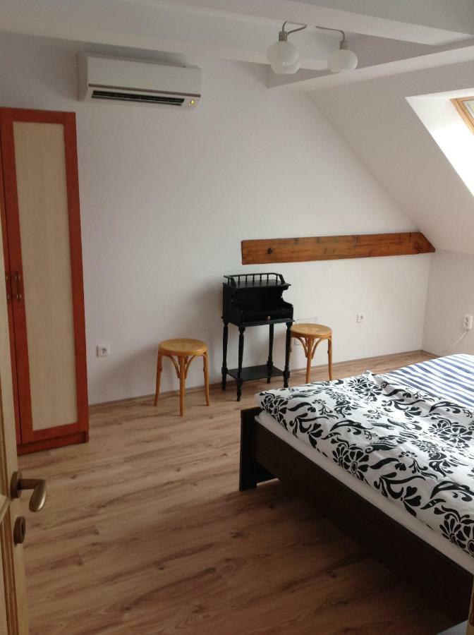 King Apartman Шарвар Экстерьер фото